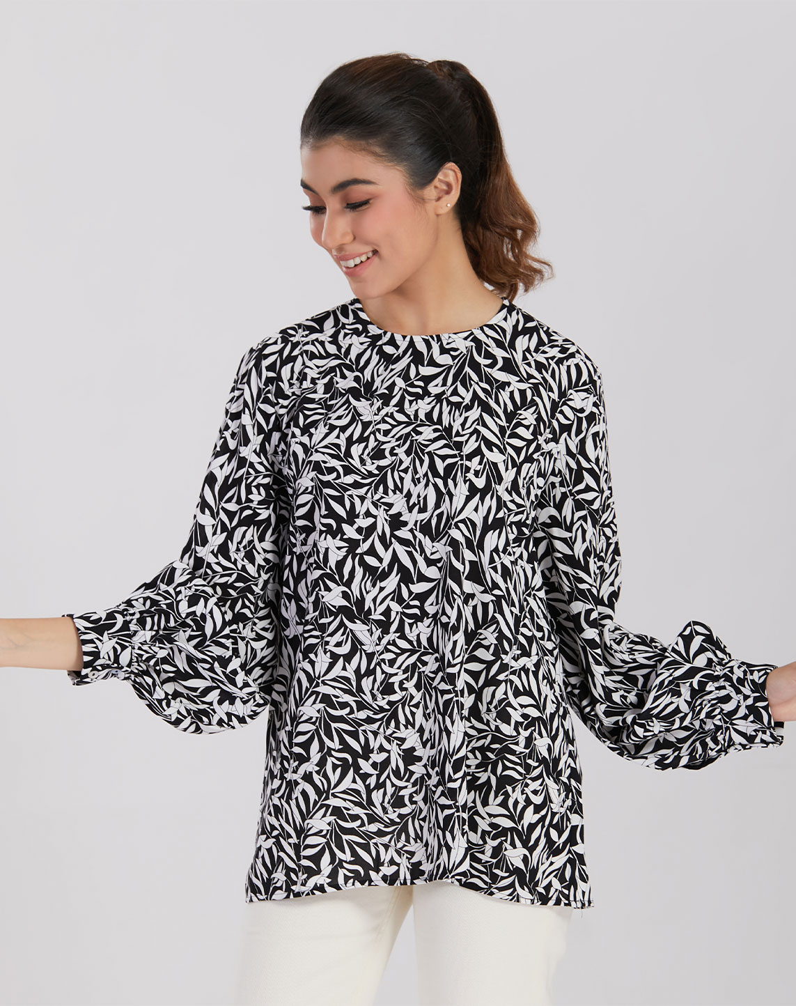 NOMI PRINTED BLOUSE